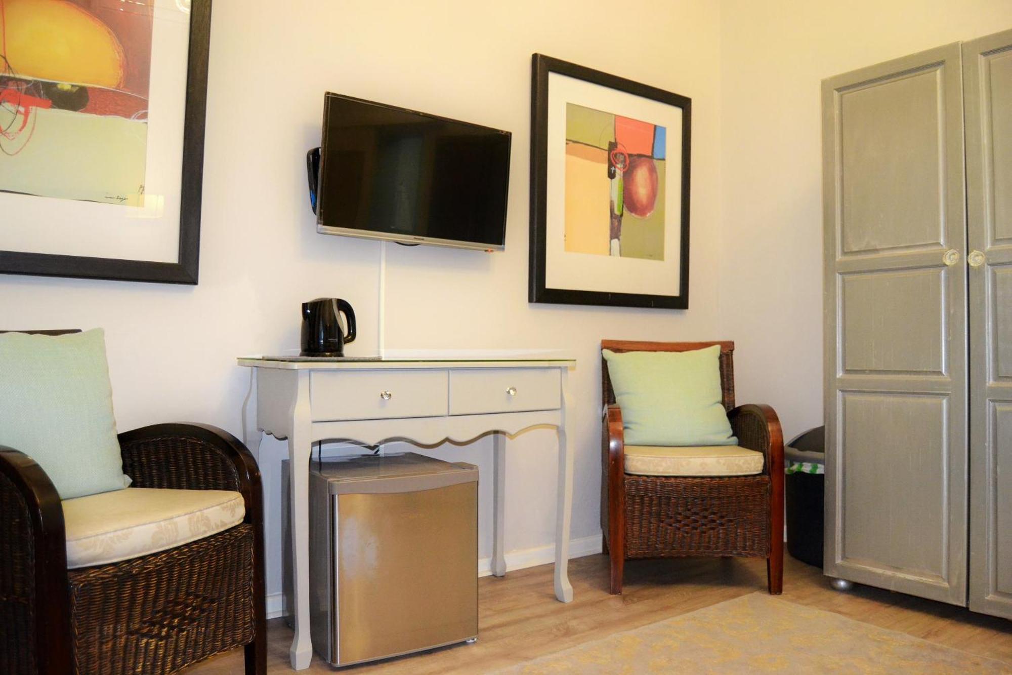 Afrika-Pearl Hotel Paarl Bagian luar foto