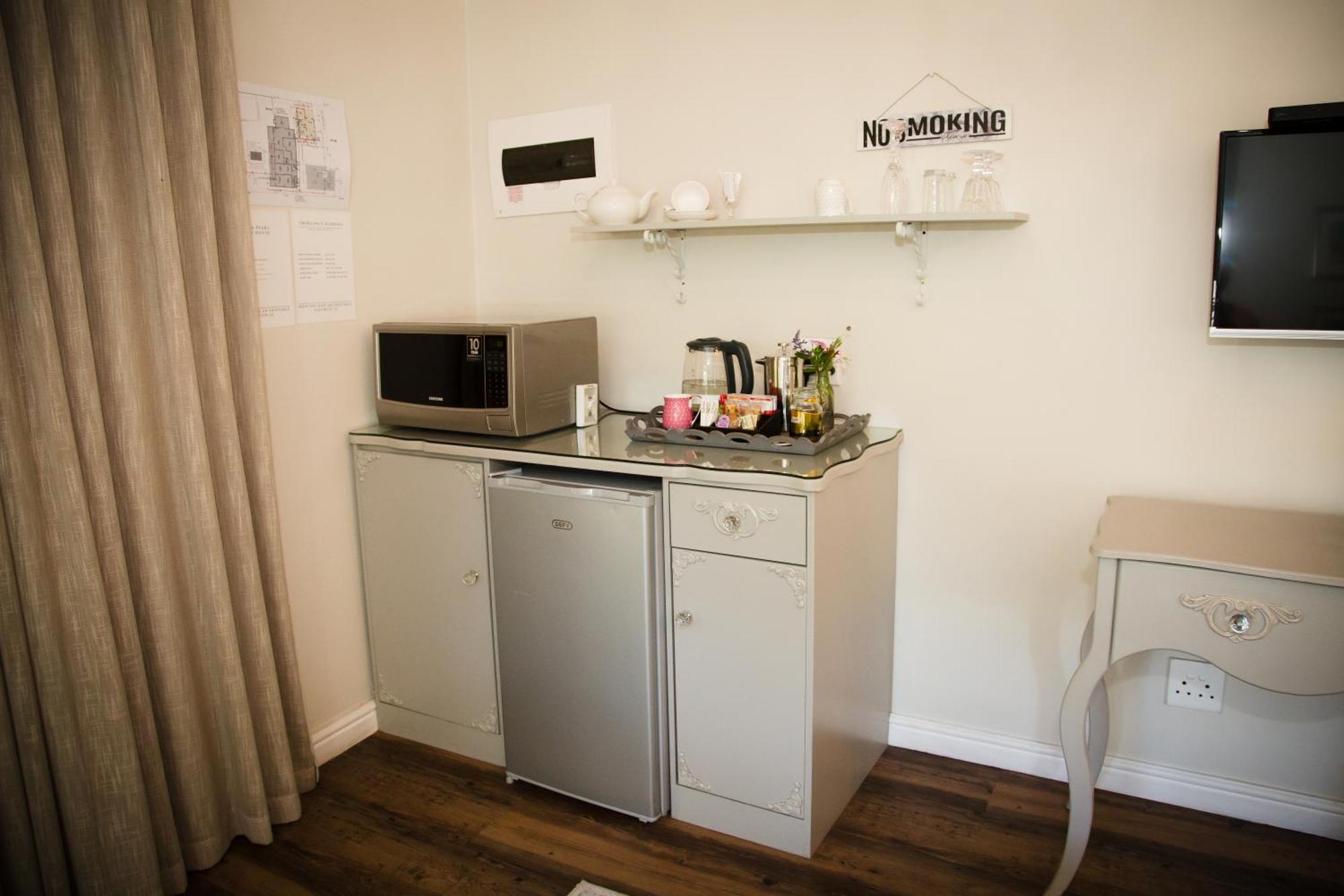 Afrika-Pearl Hotel Paarl Bagian luar foto